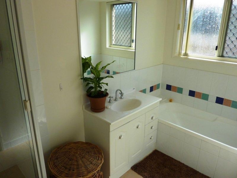 42 Whitbread Road, Clinton QLD 4680