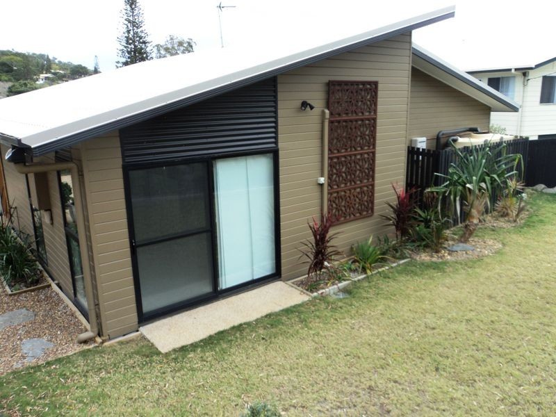 28 B Flounder Crescent, Toolooa QLD 4680