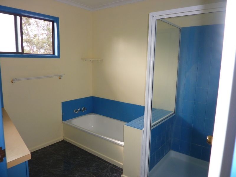 7 Jacaranda Court, New Auckland QLD 4680