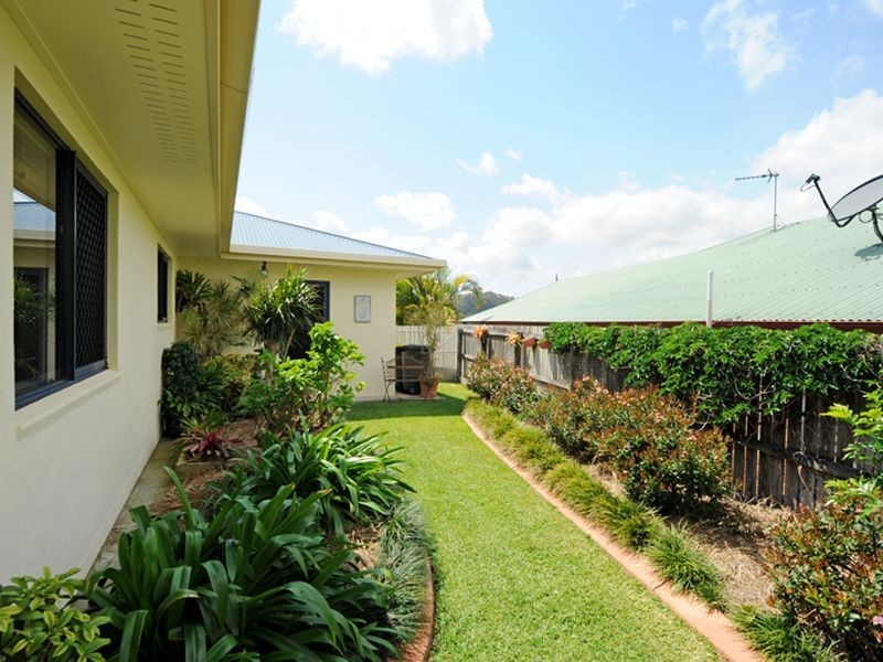 5 Craigmoor Court, New Auckland QLD 4680