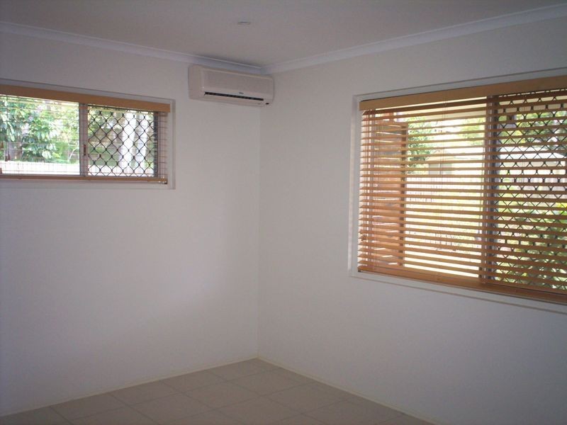 1/6 Sam Street, West Gladstone QLD 4680