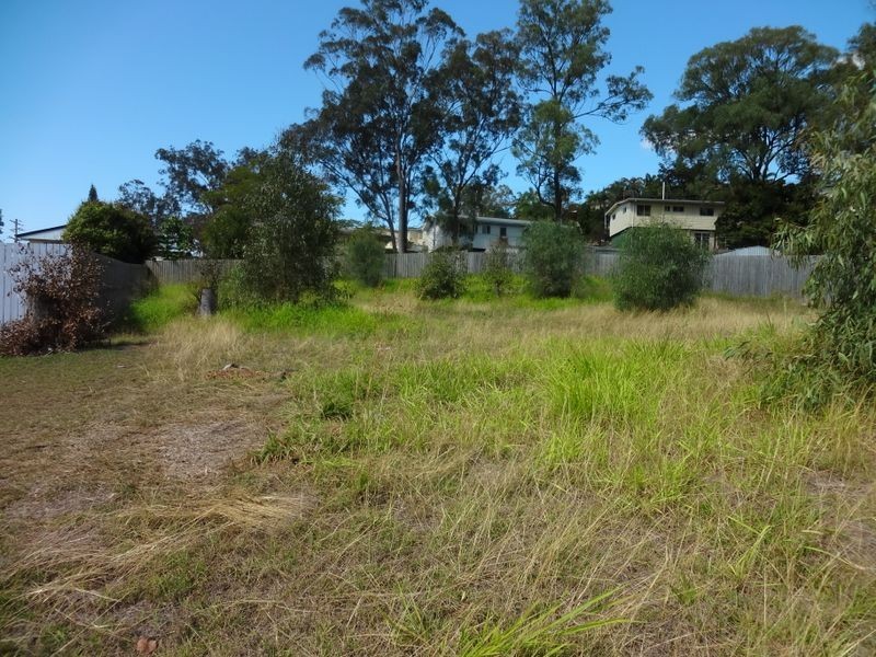 6 Walnut Street, New Auckland QLD 4680