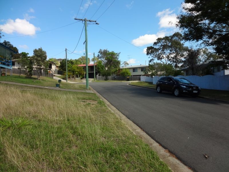 6 Walnut Street, New Auckland QLD 4680