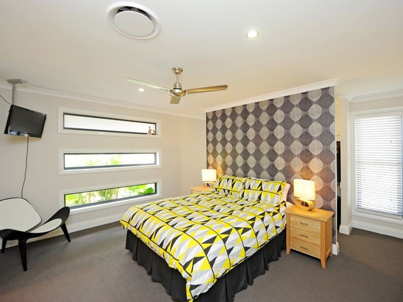 24 Wyara Close, Clinton QLD 4680