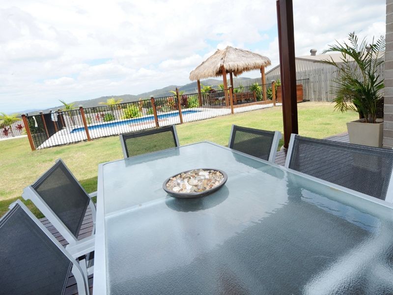 24 Wyara Close, Clinton QLD 4680