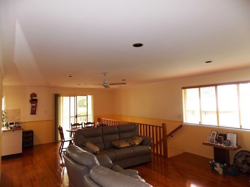 9 Fairway Avenue, Clinton QLD 4680