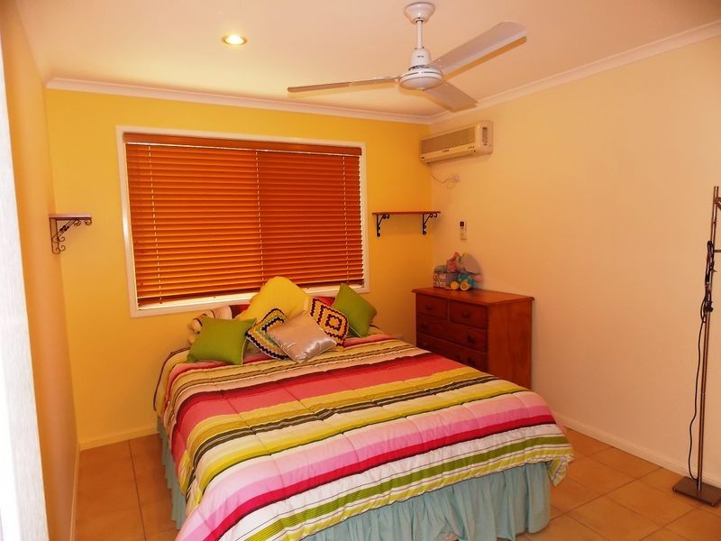 9 Fairway Avenue, Clinton QLD 4680