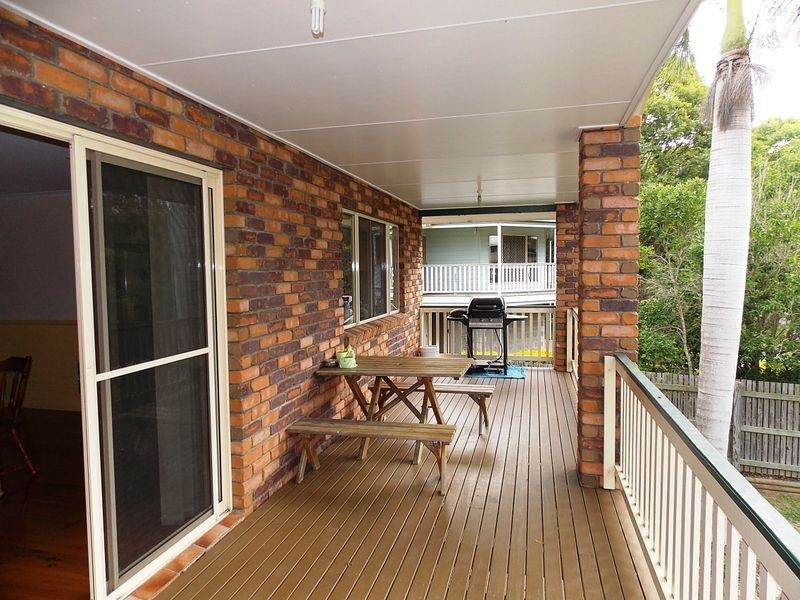 9 Fairway Avenue, Clinton QLD 4680