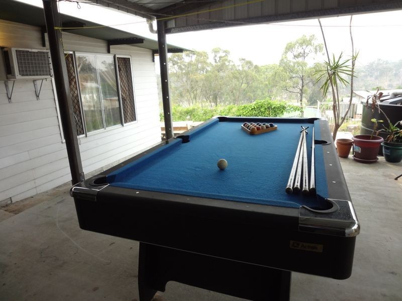 9 Gladstone Street, Mount Larcom QLD 4695