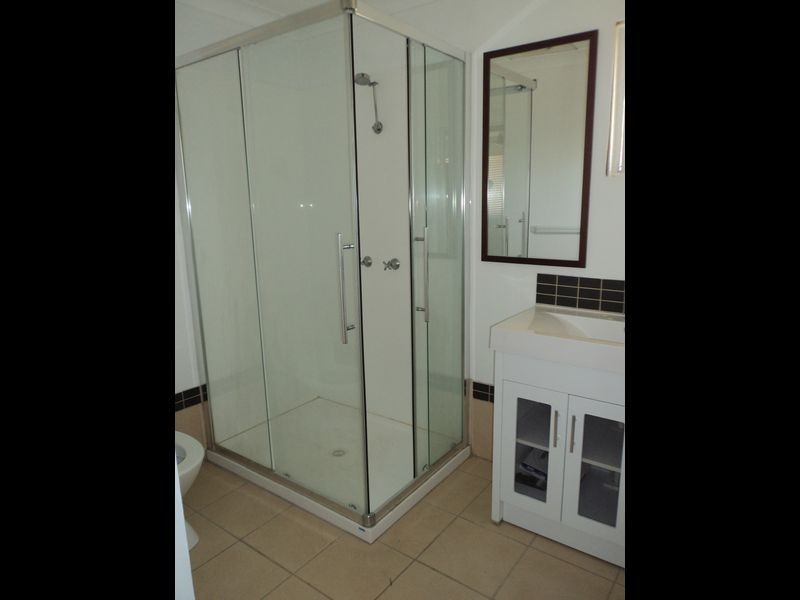 34 Rossella Street, West Gladstone QLD 4680