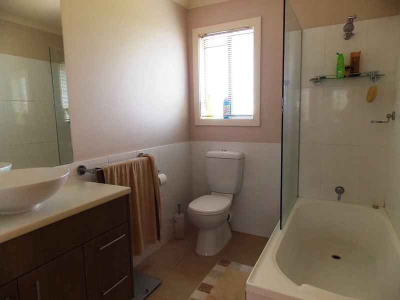2/35 French Street, South Gladstone QLD 4680