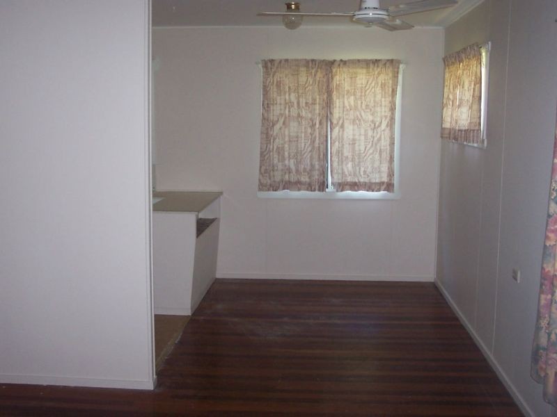 48 Adelaide, Gladstone QLD 4680