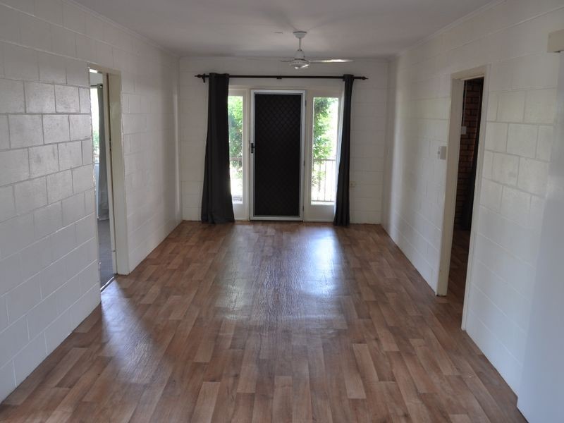 10 Potter Street, Clinton QLD 4680