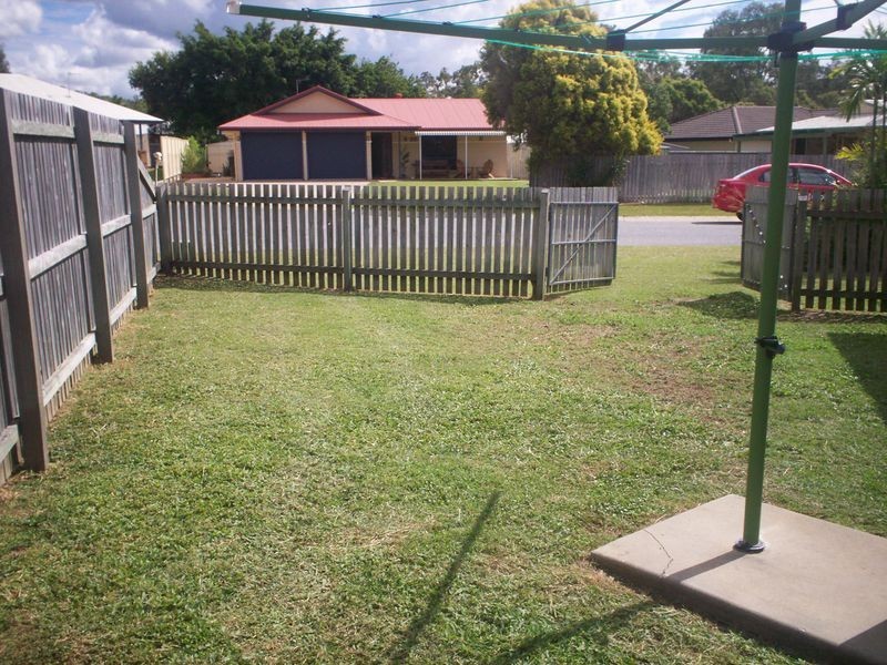 1A Yaldara Court, New Auckland QLD 4680