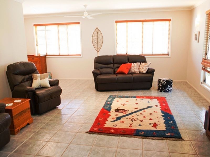 23 Helen Crescent, Wurdong Heights QLD 4680