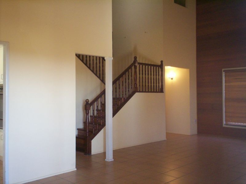 70 ADELAIDE, Gladstone QLD 4680