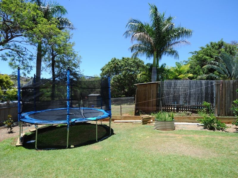 25 Banksia Avenue, Sun Valley QLD 4680