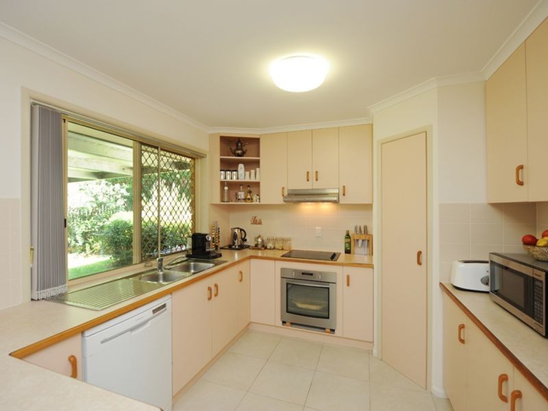 14 Ellington Court, New Auckland QLD 4680