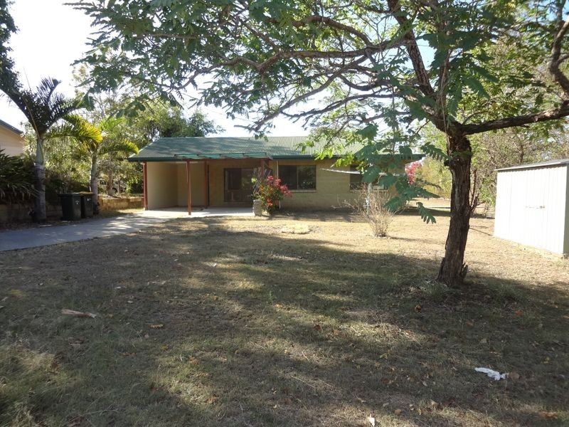 2 Woollybutt Street, New Auckland QLD 4680