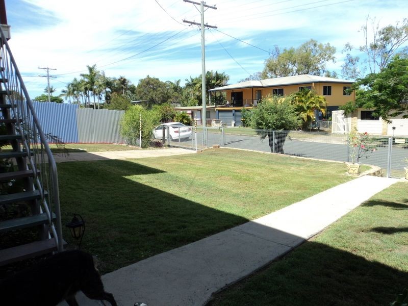 8 Clark Street, Clinton QLD 4680