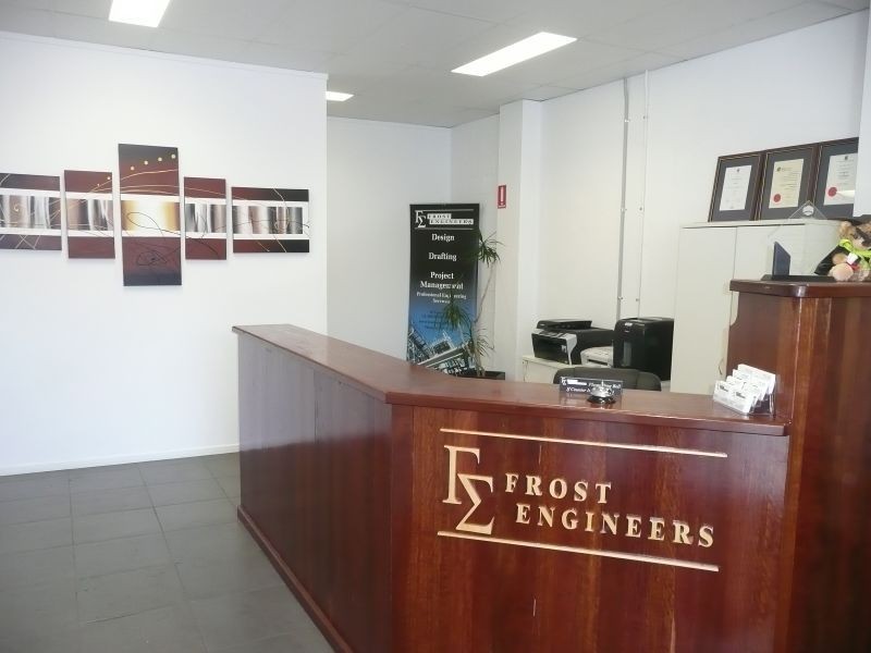 16 Tank Street, Gladstone QLD 4680