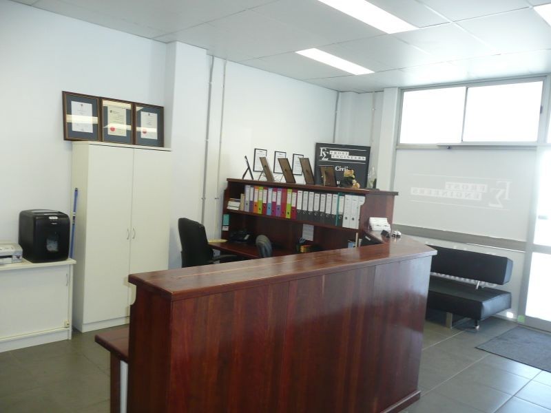 16 Tank Street, Gladstone QLD 4680