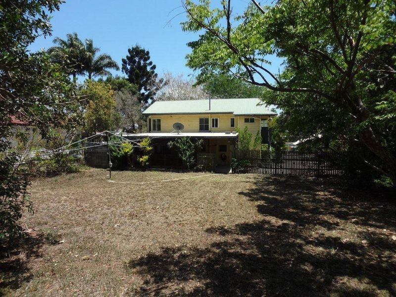 5 White Street, West Gladstone QLD 4680