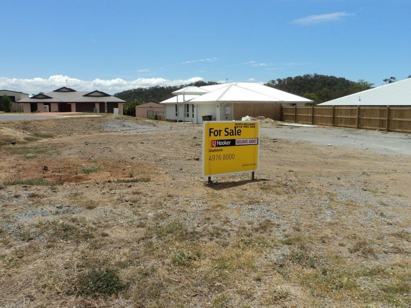 4 Eugenie Court, Glen Eden QLD 4680