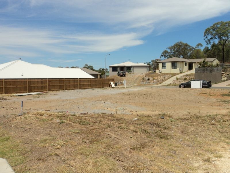 4 Eugenie Court, Glen Eden QLD 4680