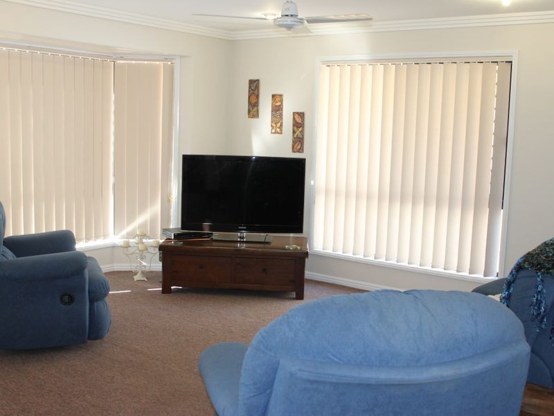 10 Cania Way, Clinton QLD 4680