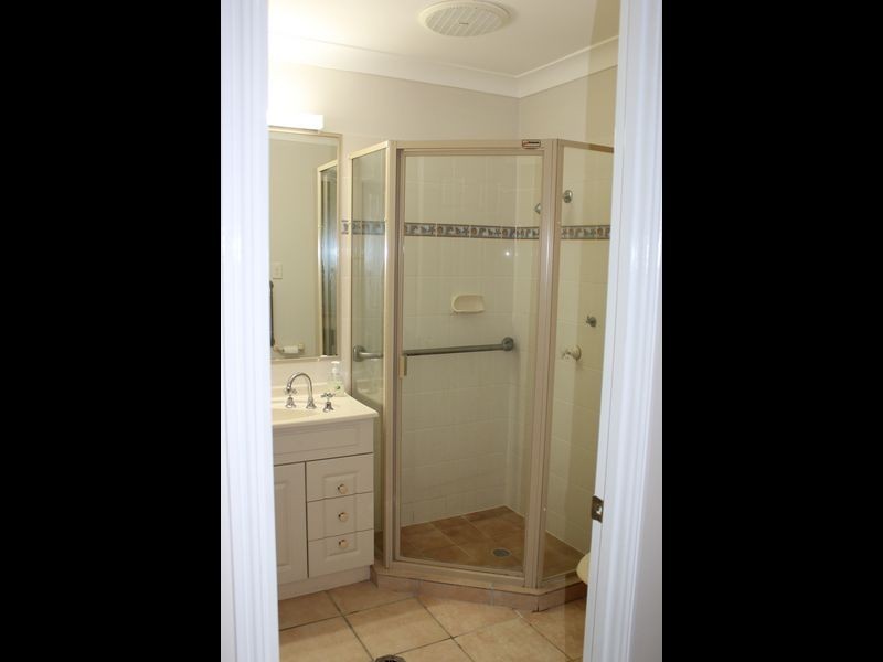 10 Cania Way, Clinton QLD 4680
