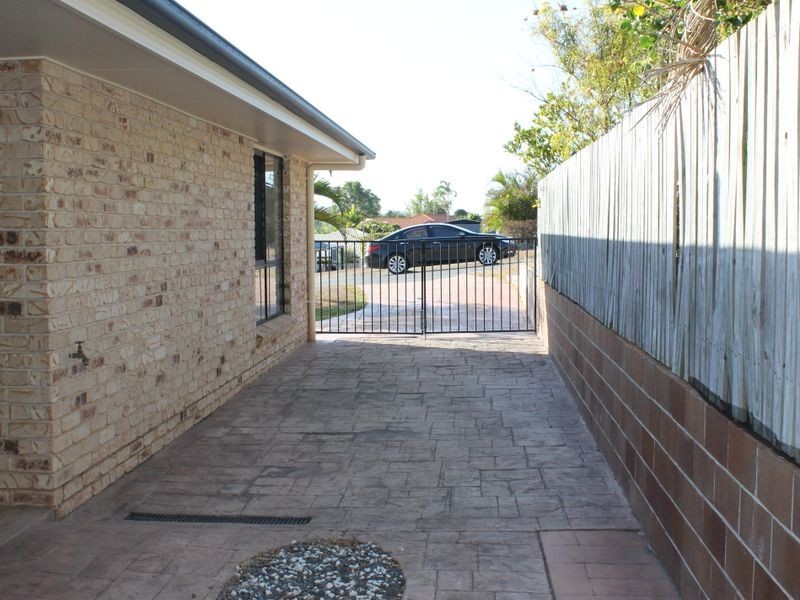 10 Cania Way, Clinton QLD 4680
