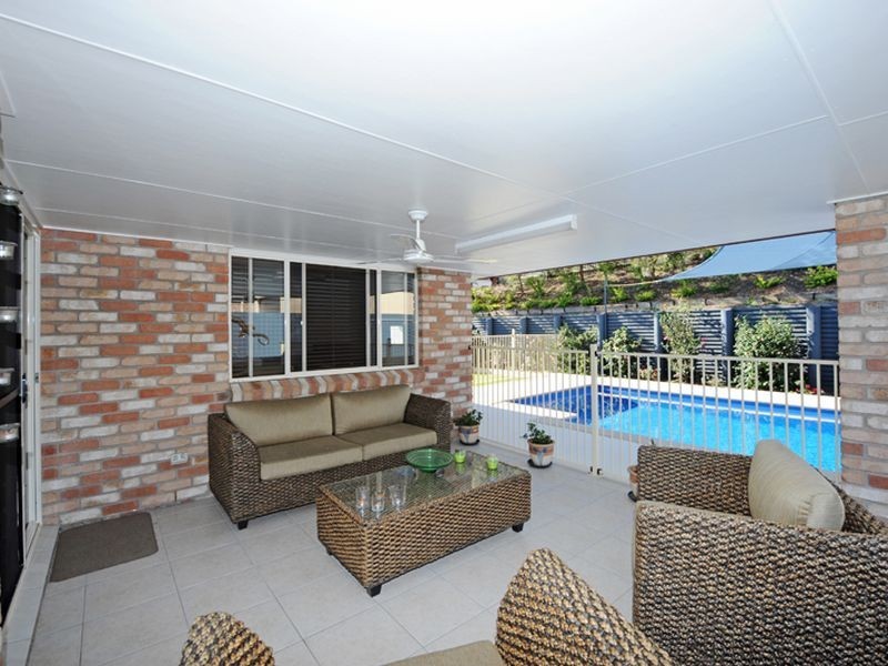 7 Wyara Close, Clinton QLD 4680