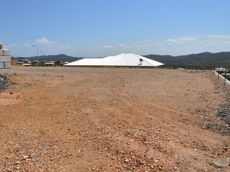 32 Cania Way, Clinton QLD 4680