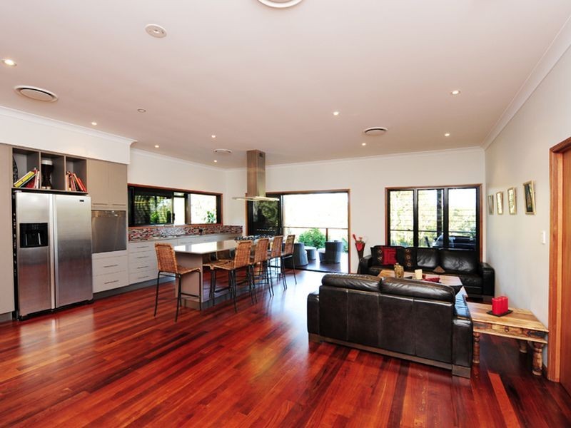 140 Flora Drive, Beecher QLD 4680