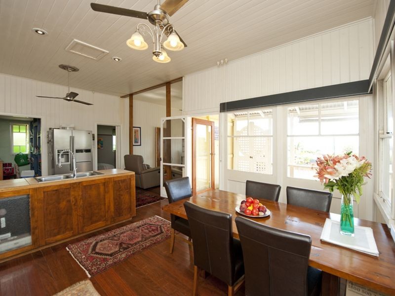 27 Ann Street, South Gladstone QLD 4680