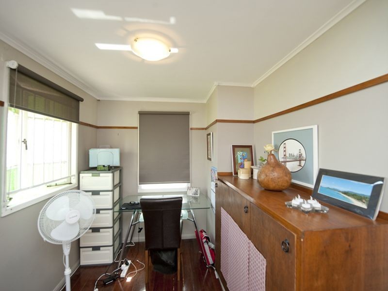 27 Ann Street, South Gladstone QLD 4680