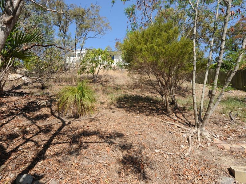 27 Ann Street, South Gladstone QLD 4680