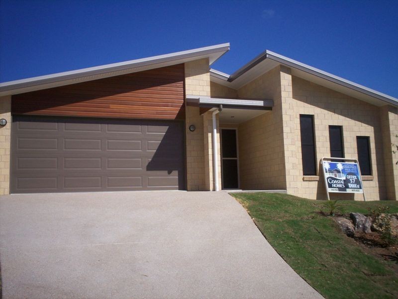 32 Liriope Drive, Kirkwood QLD 4680