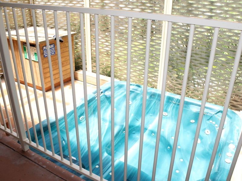 7 Lomas Street, West Gladstone QLD 4680