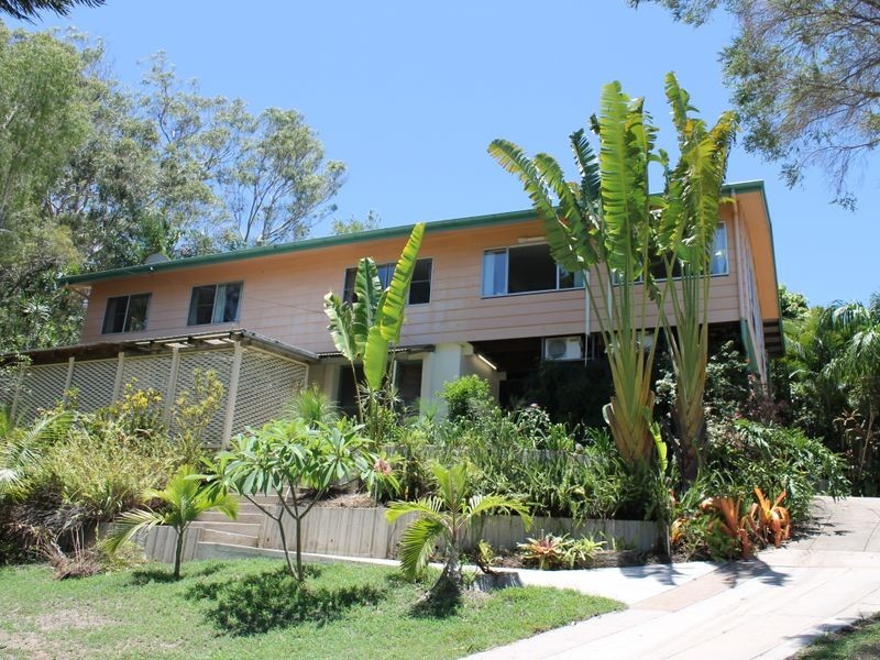 7 Lomas Street, West Gladstone QLD 4680