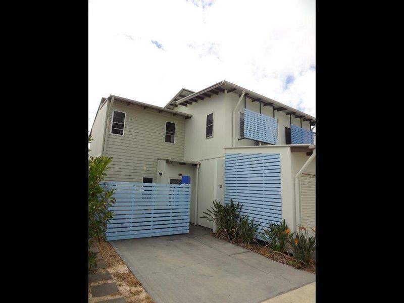 18/10 Nothling Street, New Auckland QLD 4680
