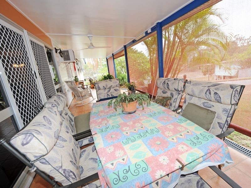 2 Nash Street, West Gladstone QLD 4680