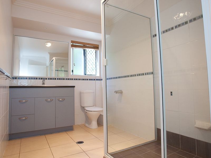 239 Oaka Street, South Gladstone QLD 4680