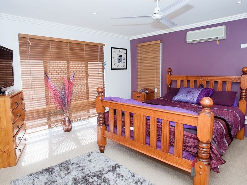 239 Oaka Street, South Gladstone QLD 4680