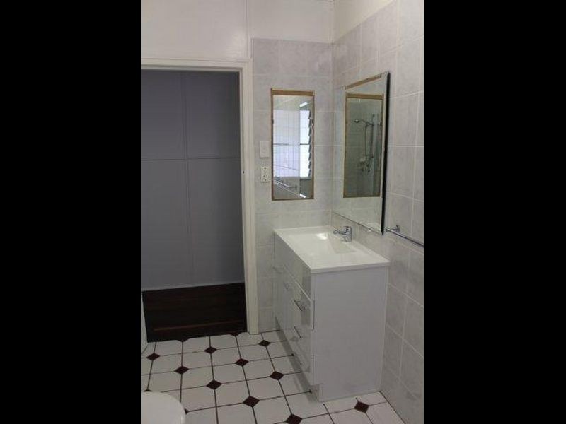 171 Oaka Street, South Gladstone QLD 4680