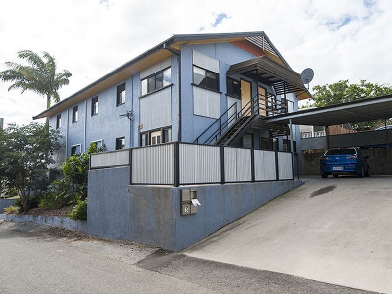 3/37 Bramston Street, Gladstone QLD 4680