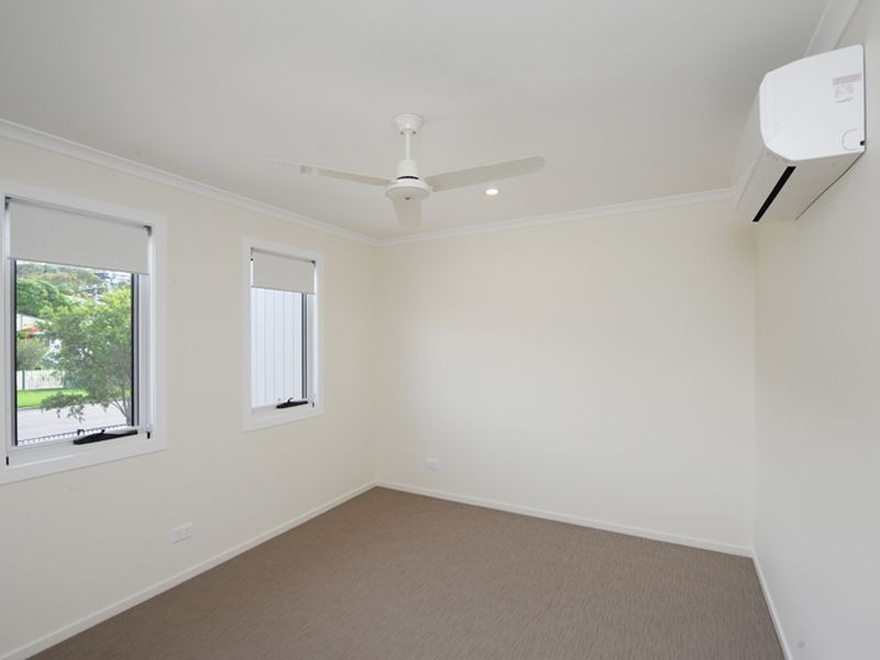 2/230 Auckland Street, South Gladstone QLD 4680