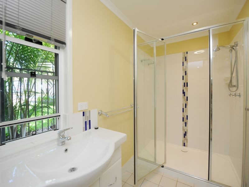 44 Oxley Drive, South Gladstone QLD 4680