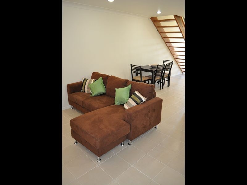 2/36 Wood Street, Barney Point QLD 4680